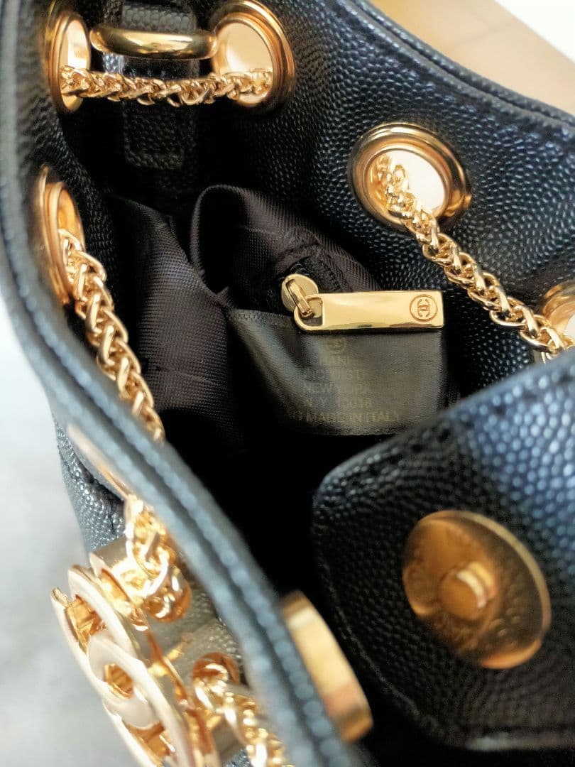 【新品未使用】キルティングゴールドチェーン 2way CHANEL MAKEUP