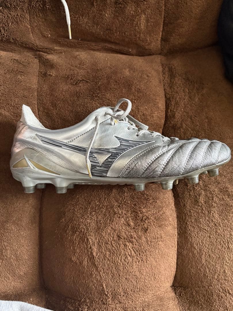 Mizuno サッカーシューズ・スパイク シルバー