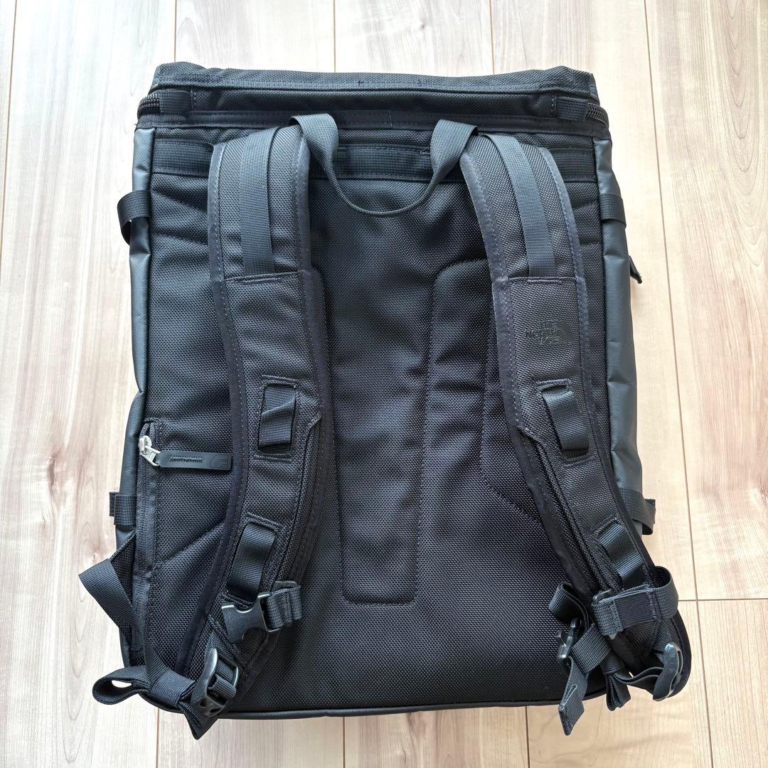 ★風　ノースフェイス　ヒューズボックス