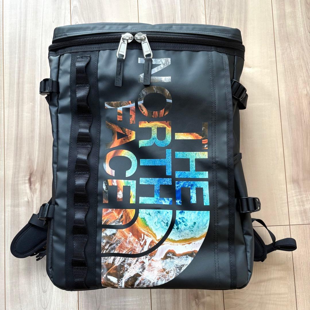 ★風　ノースフェイス　ヒューズボックス