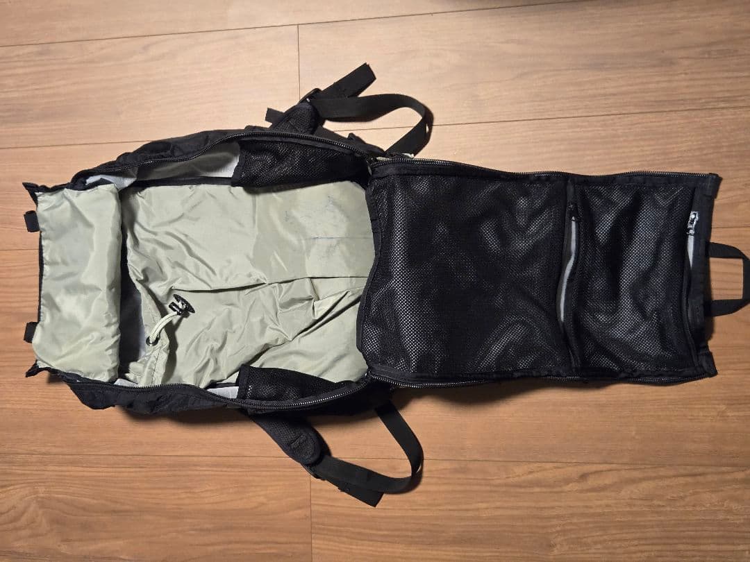 インサイドラインエキップメント ILE race day bag