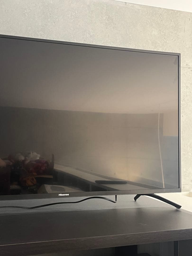 中古Hisense 43インチ 4Kテレビ 43F60E