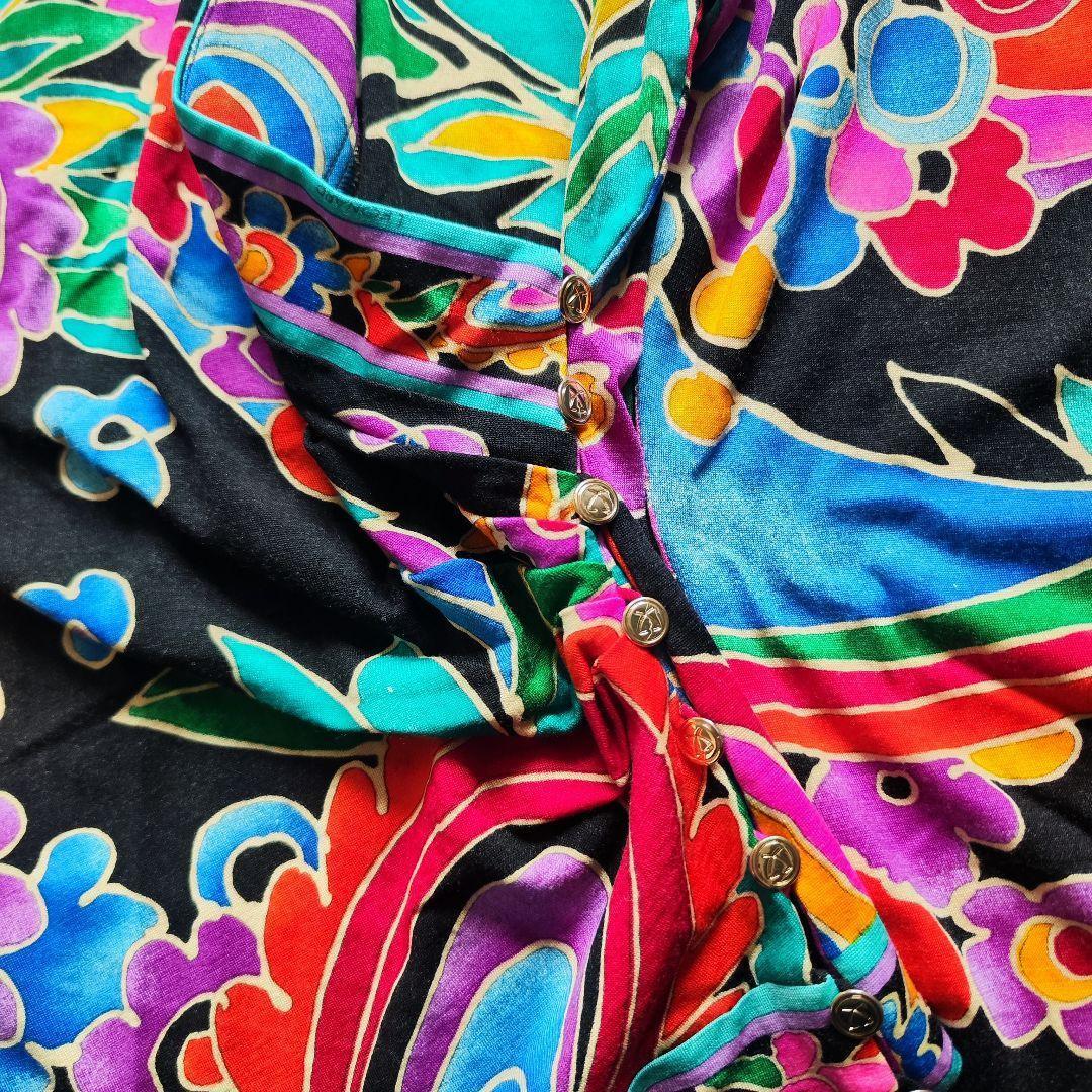 【美品】レオナール カシュクール金ボタン長袖カットソートリム シルク混 Lサイズ