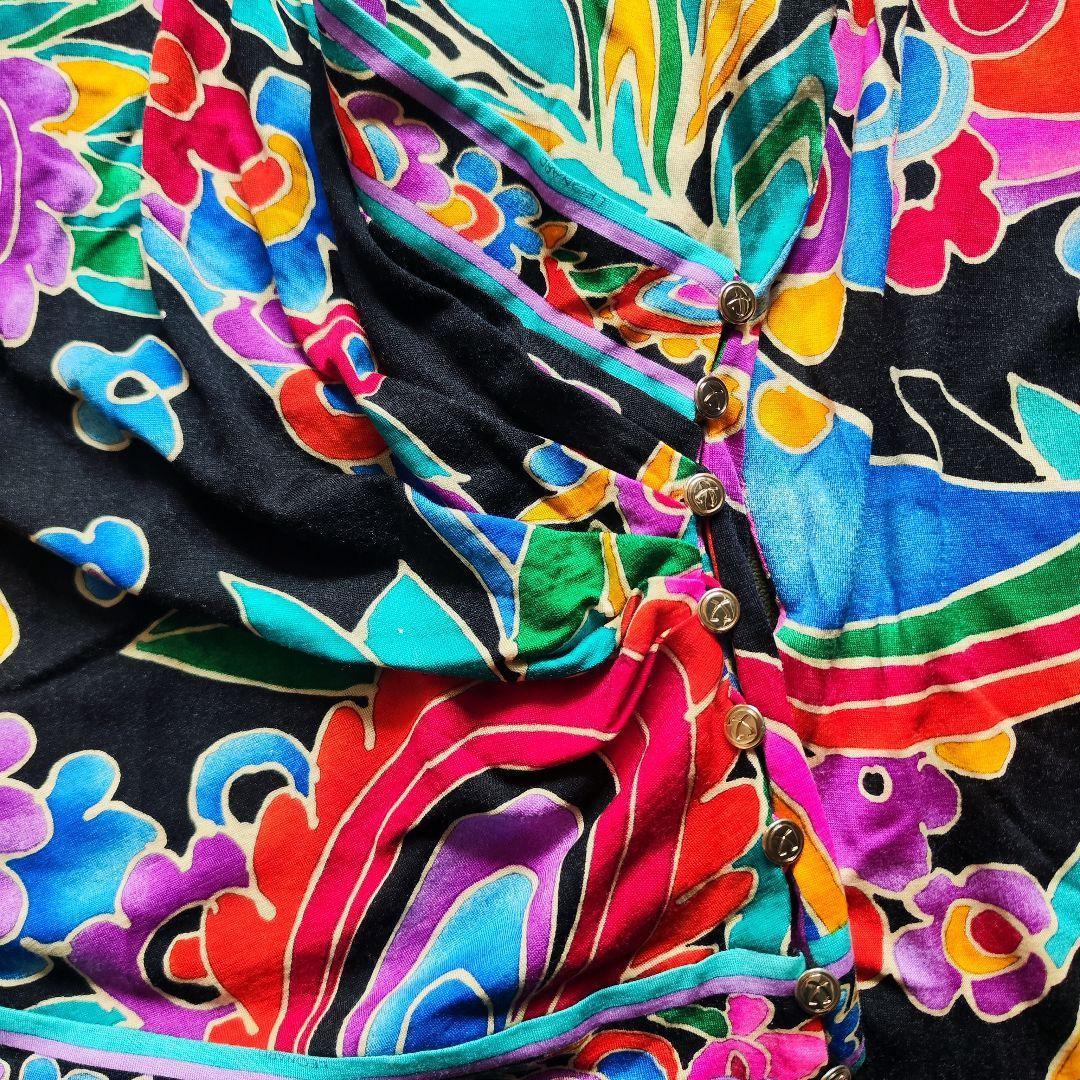 【美品】レオナール カシュクール金ボタン長袖カットソートリム シルク混 Lサイズ