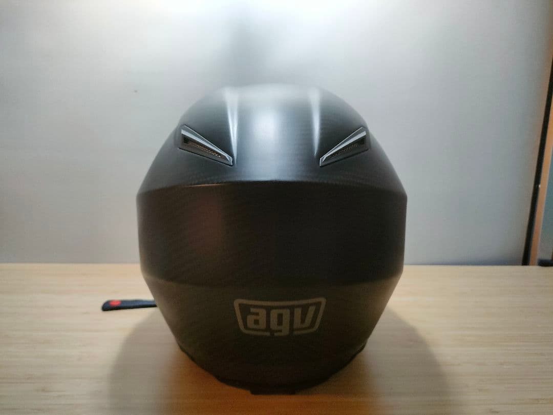 agv ヘルメット カーボン ax8