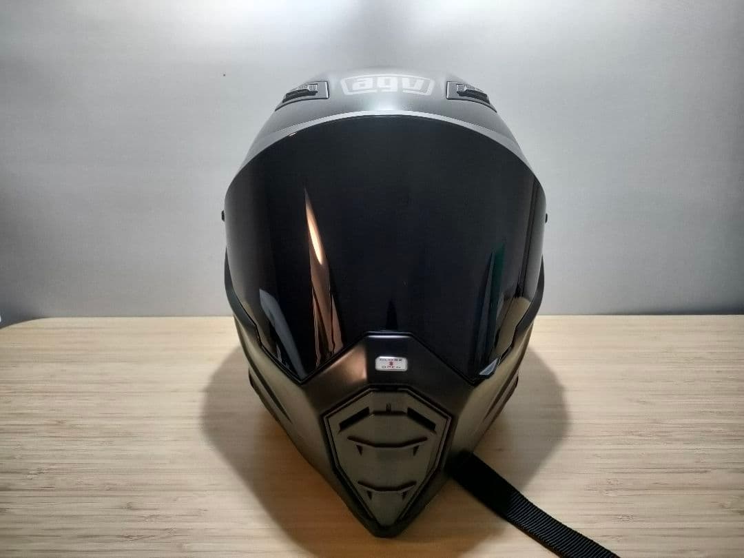 agv ヘルメット カーボン ax8