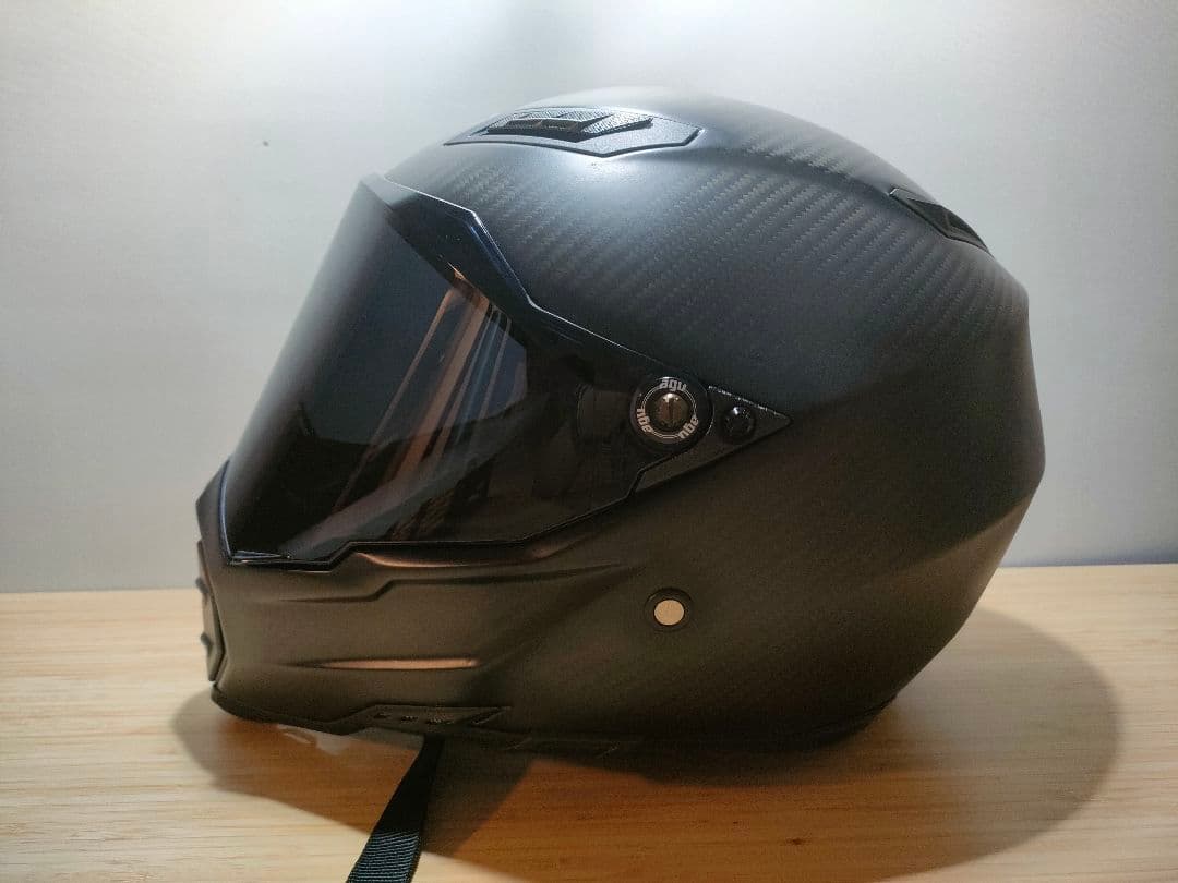 agv ヘルメット カーボン ax8
