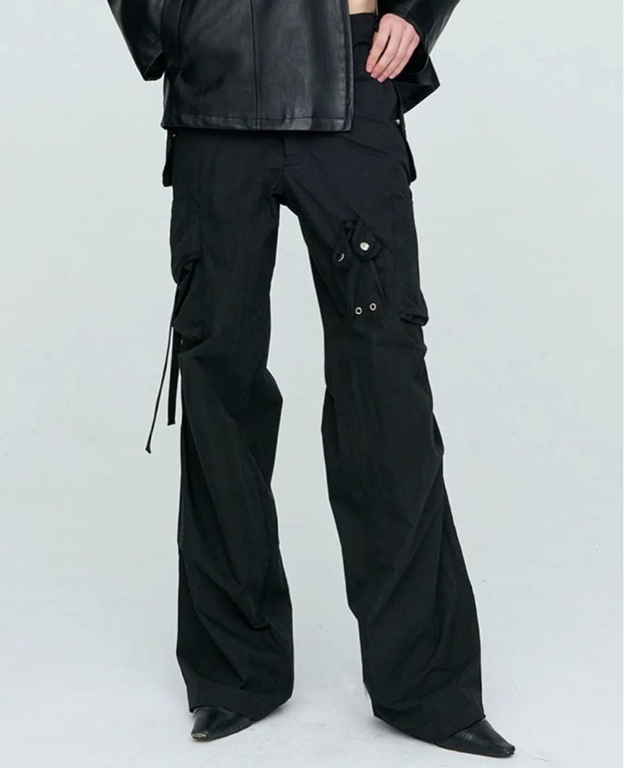 NACHE STRAP CARGO PANTS カーゴパンツ 韓国 シズニルック