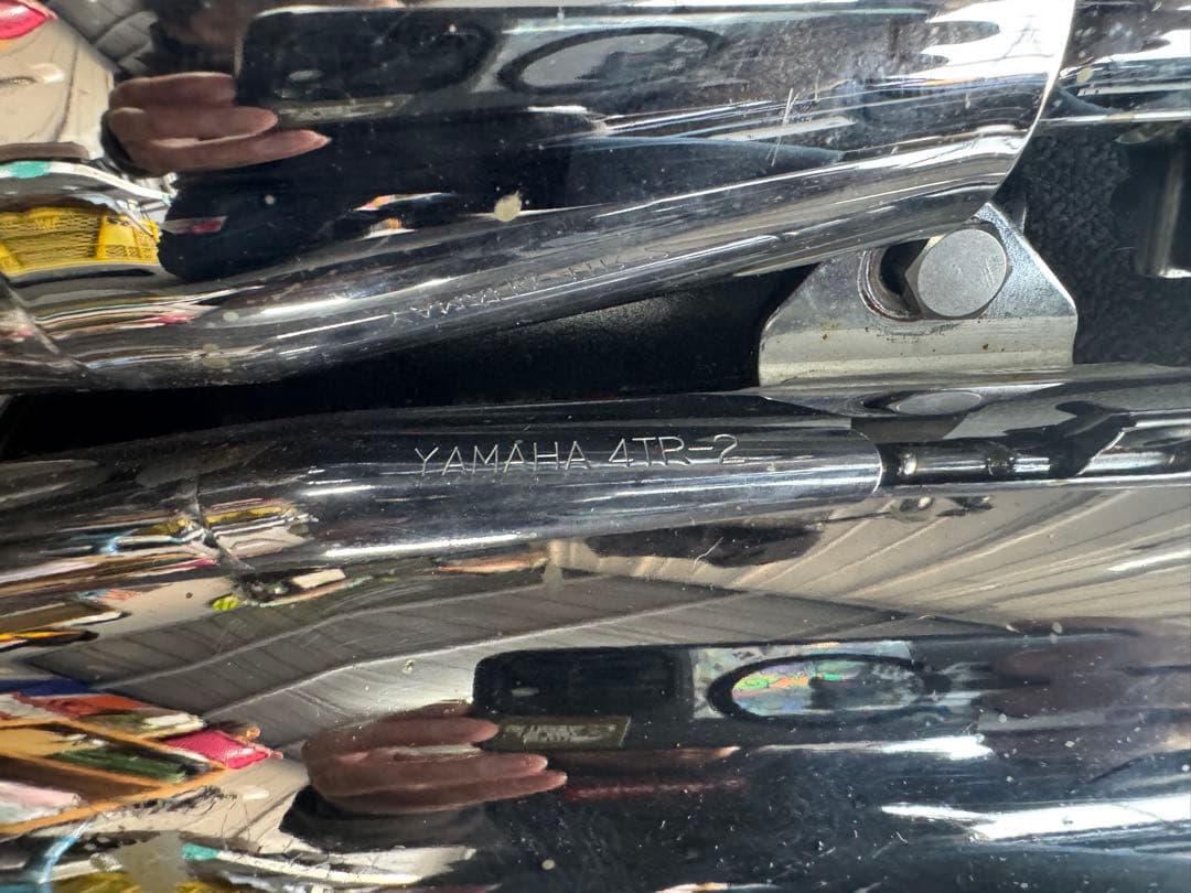 ドラッグスター400 4TR取り外し　純正マフラー