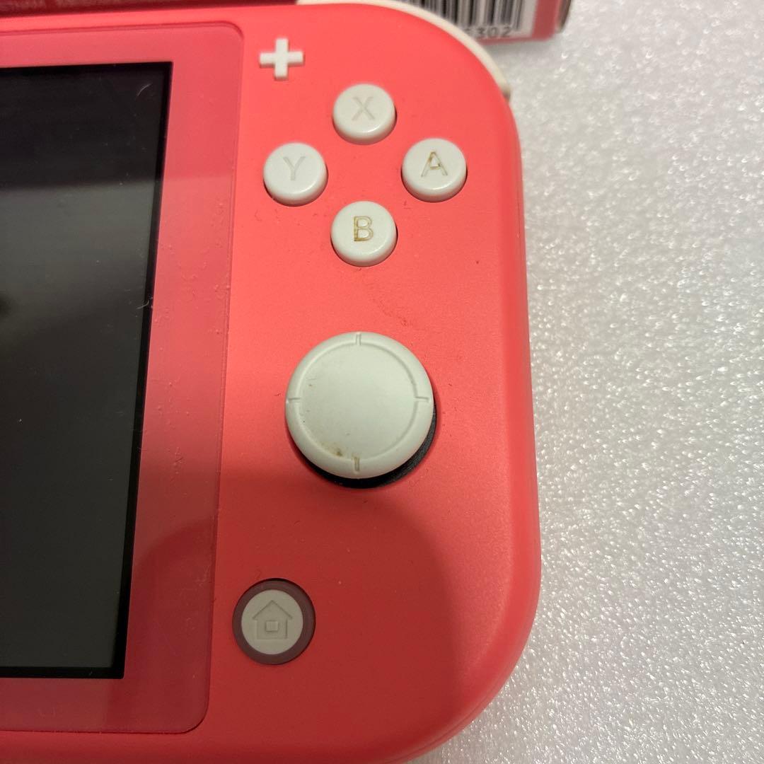 美品　Nintendo Switch Lite コーラル　ピンク