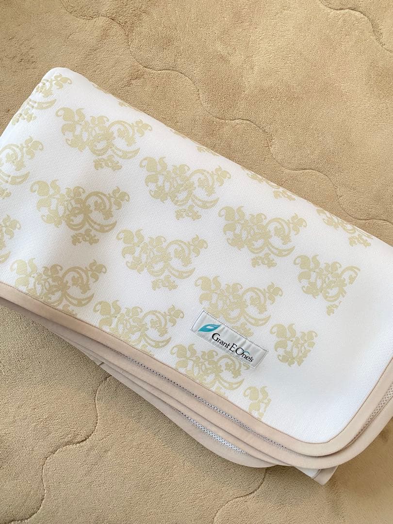 グラント イーワンズ　ホルミシスシーツ