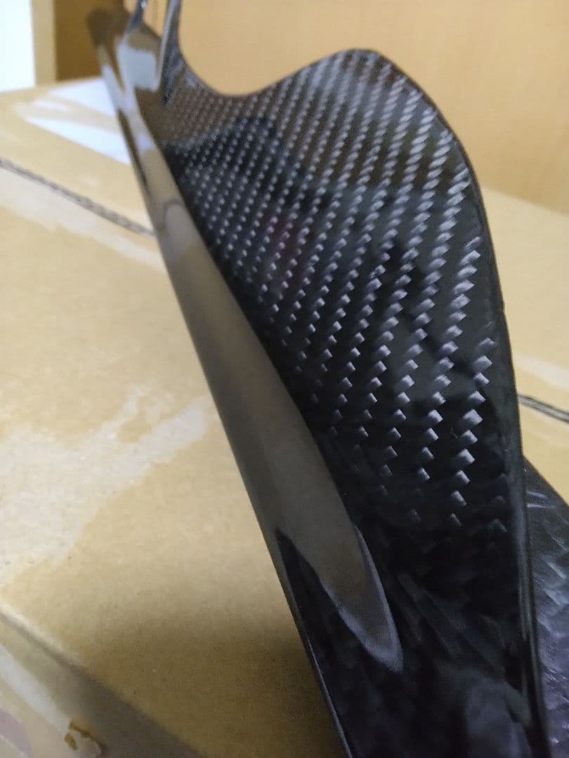 s1000rrチェーンガード　k67　カーボン