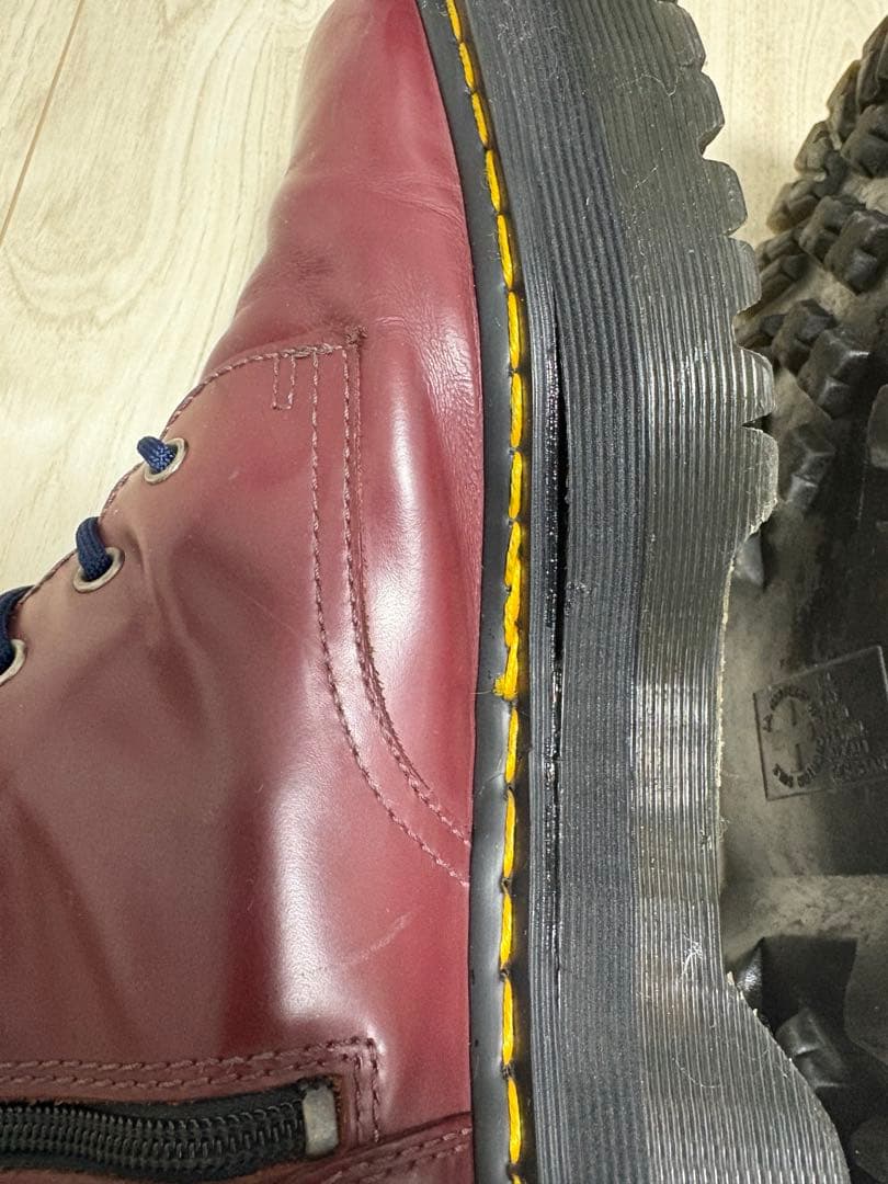 氷室京介ドクターマーチンクレイジーボム8ホールUK9