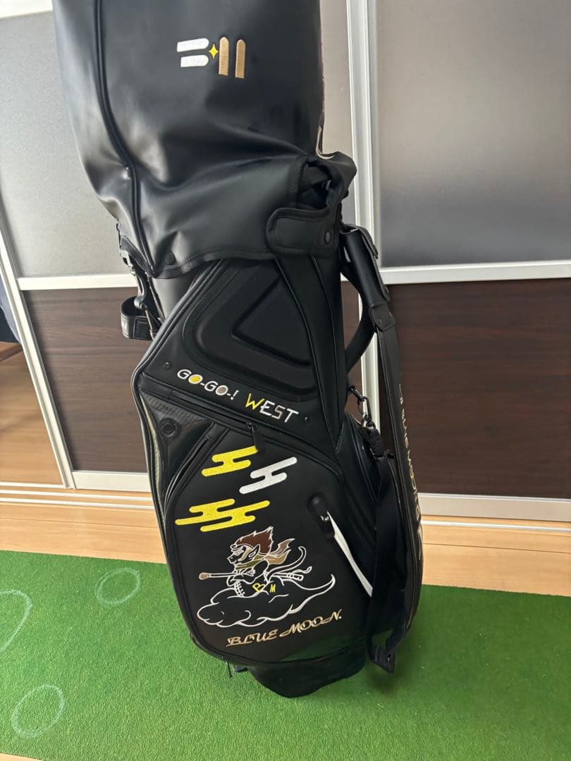 ブルームーン スタンド型ゴルフバッグ 西遊記 ブラック 9型　アイアンカバー付き