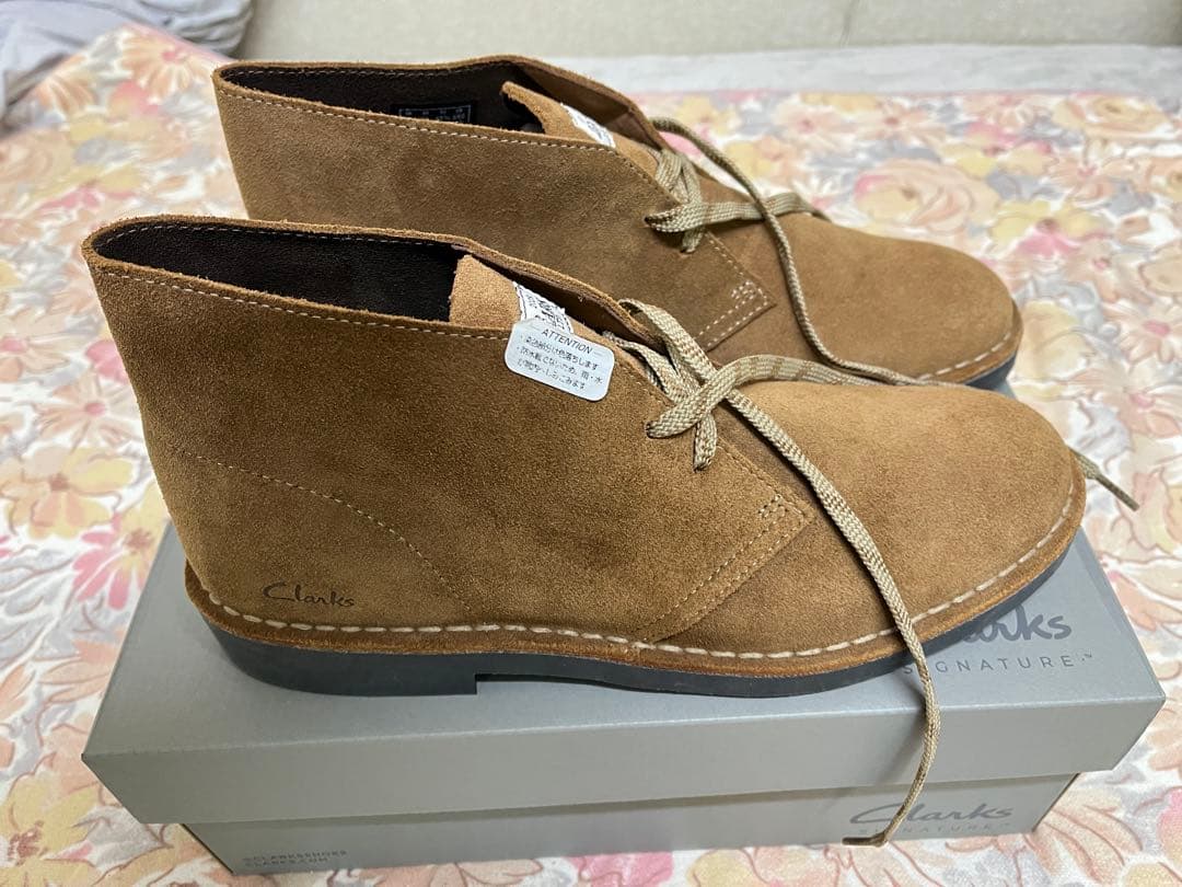 Clarks スエード ブラウン デザートブーツ