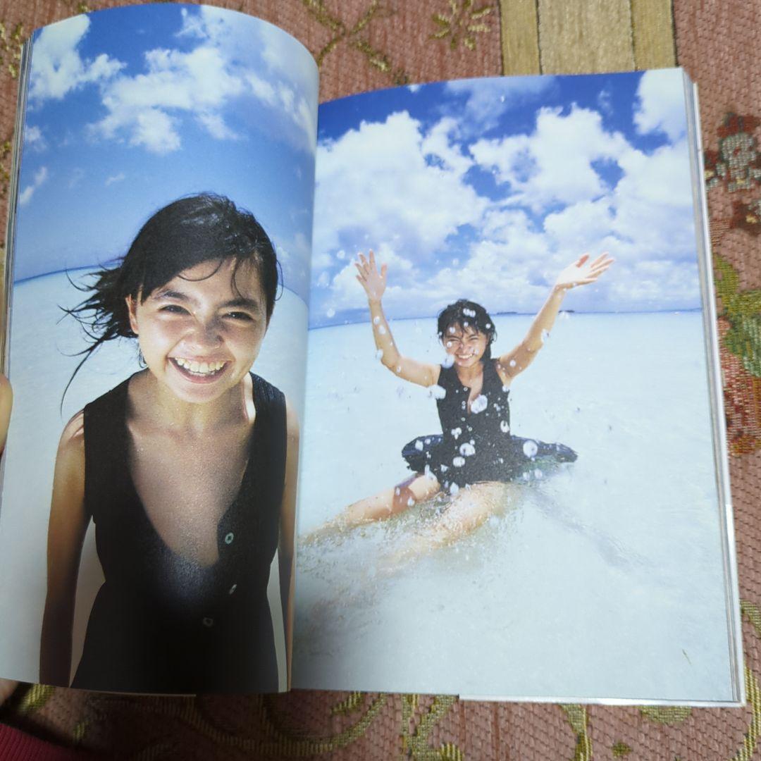 サイン入り　小嶺麗奈・吉野紗香・野村佑香写真集［あおい空 ] aoi sora