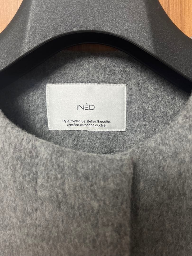 INED イネド　ノーカラーコート　超超美品