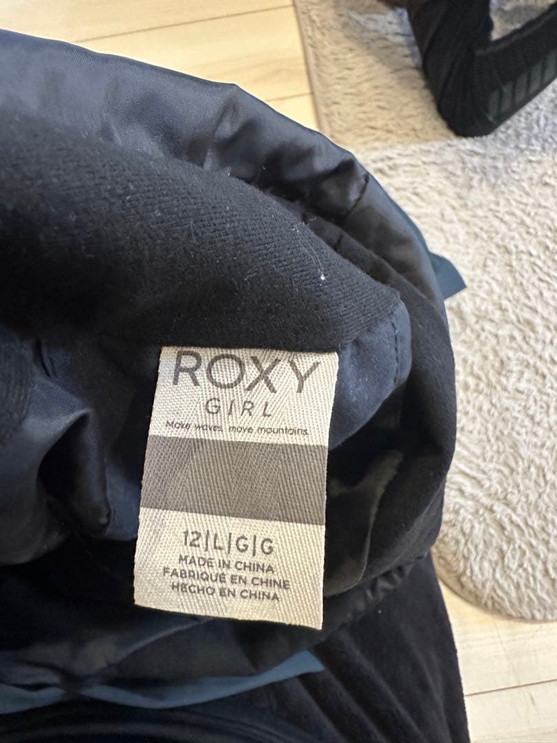 ROXY スノーボードウェア 子ども用 黒/花柄