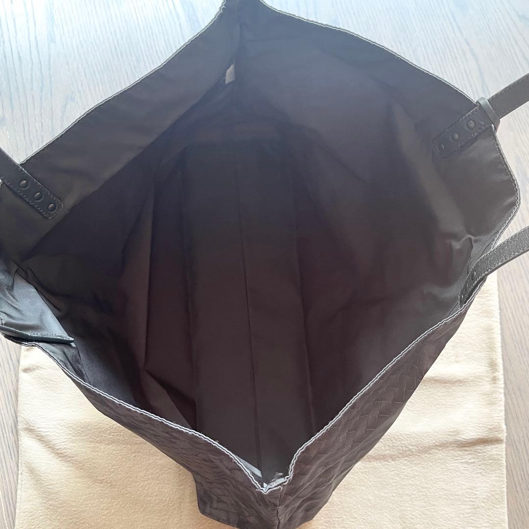 ボッテガヴェネタ イントレッチオ リュージョン ナイロントートバッグ 黒 美品