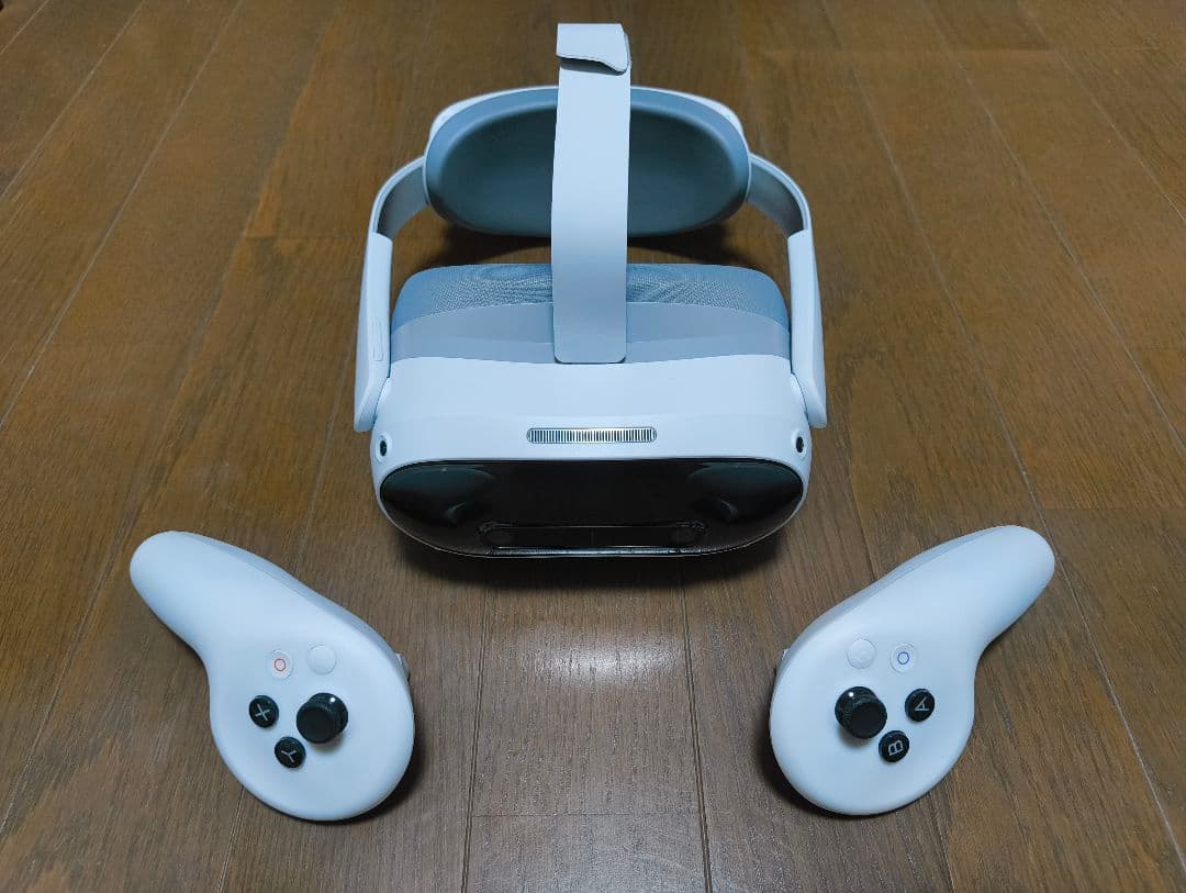 PICO 4 Ultra トラッカー付 12GB RAM 256GB