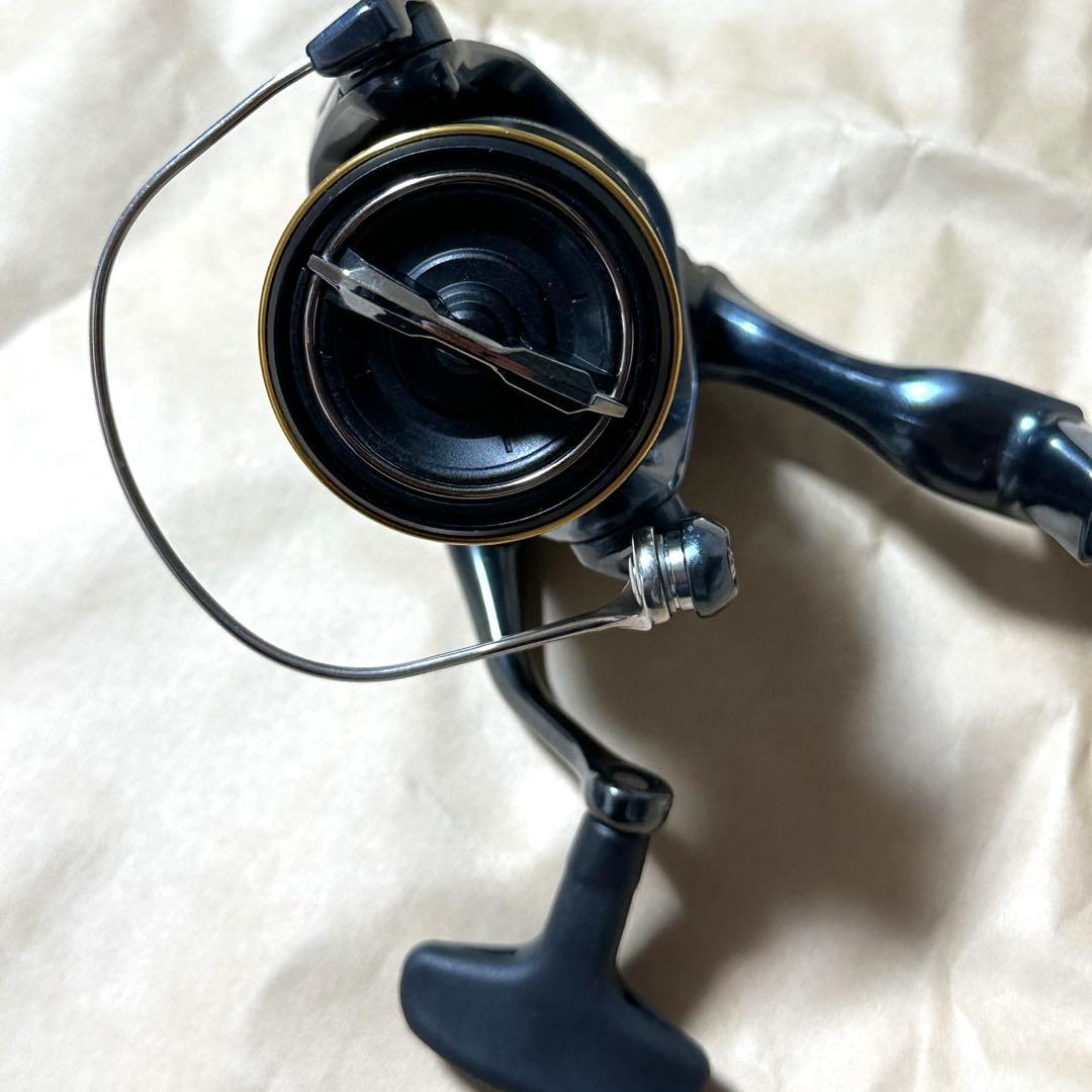SHIMANO ULTEGRA C3000HG スピニングリール