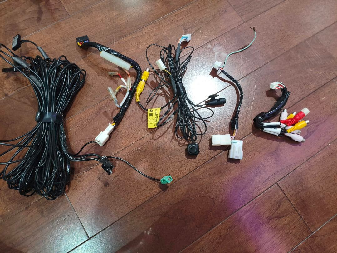 ECLIPSE AVN-ZX03i　9インチ カーナビ 2013年版