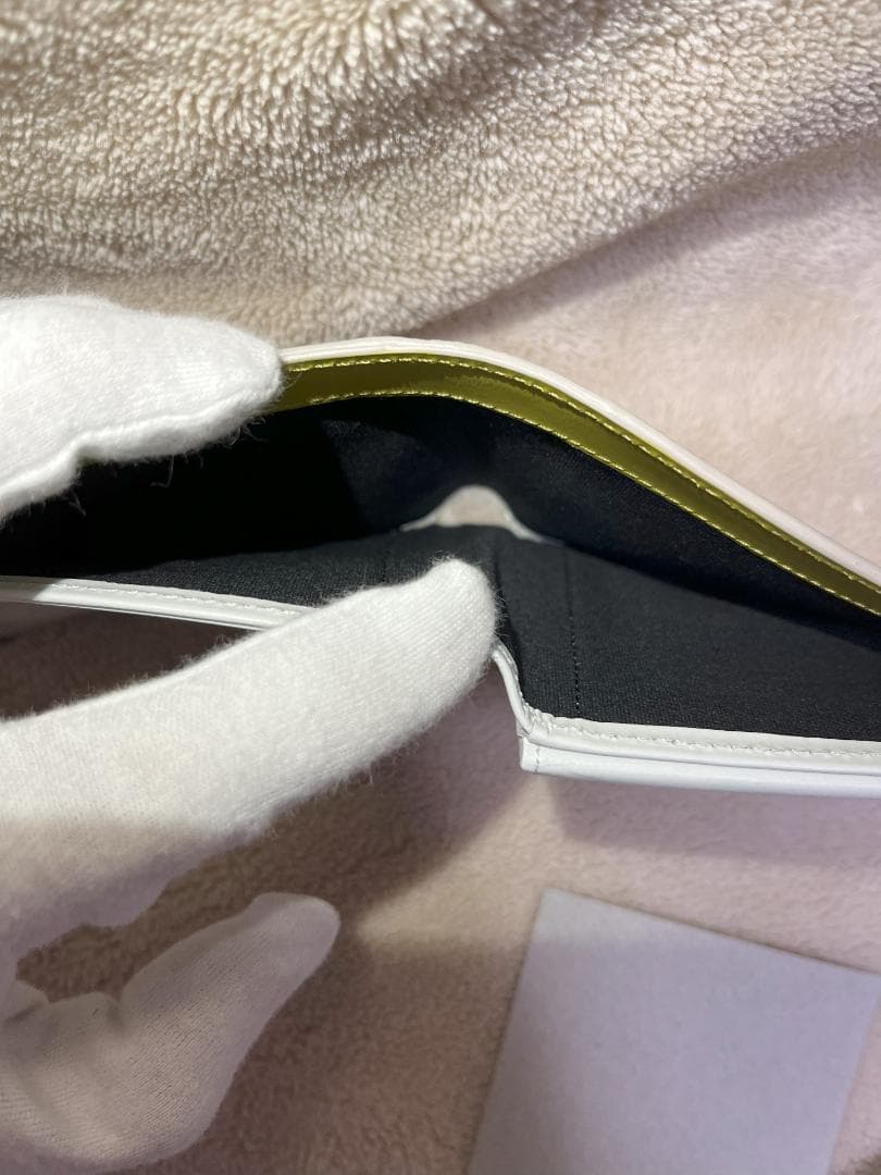 【新品】Paul Smith ポールスミス クラシックエンボス 2つ折り財布