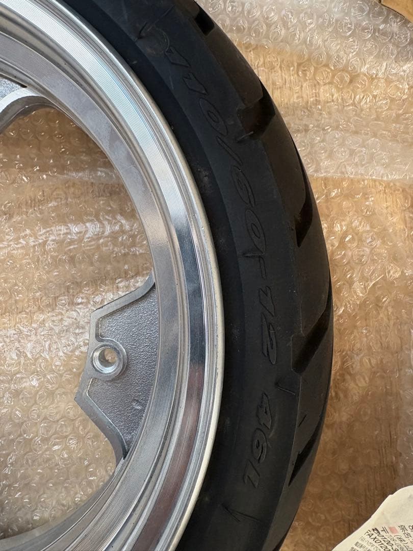 12インチキャストホイールとタイヤセット　4j