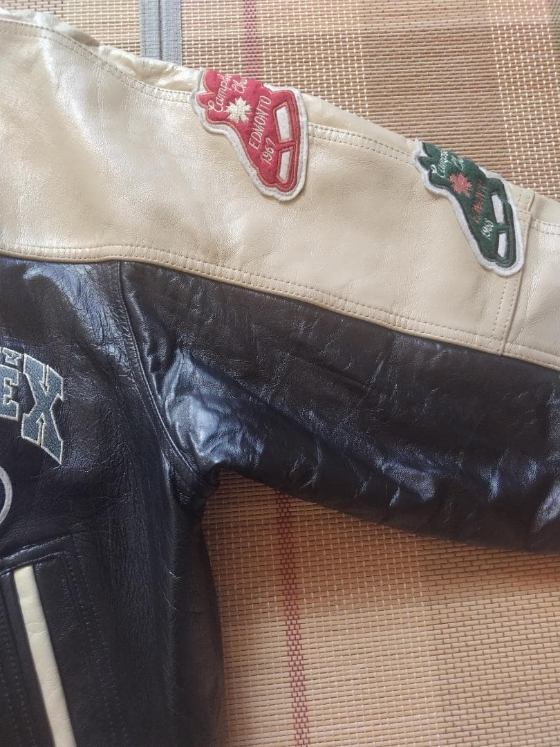 ヴィンテージ!AVIREX スタジャン 黒/ベージュ