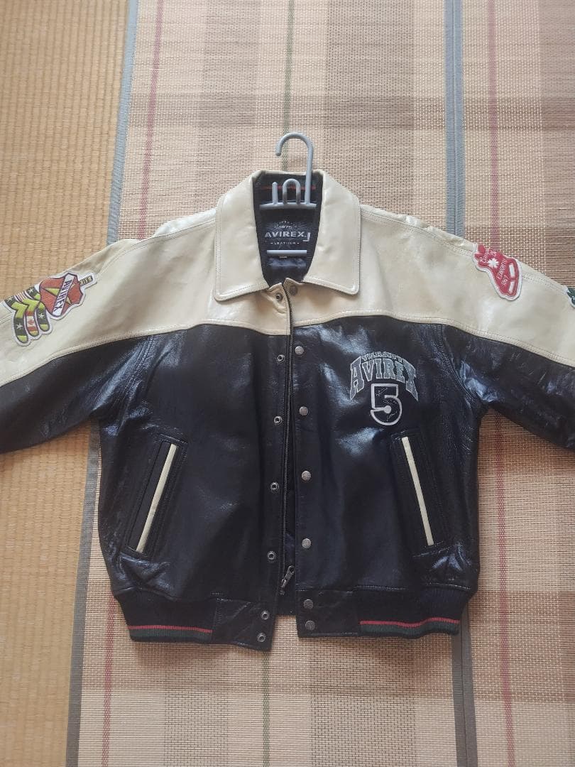ヴィンテージ!AVIREX スタジャン 黒/ベージュ