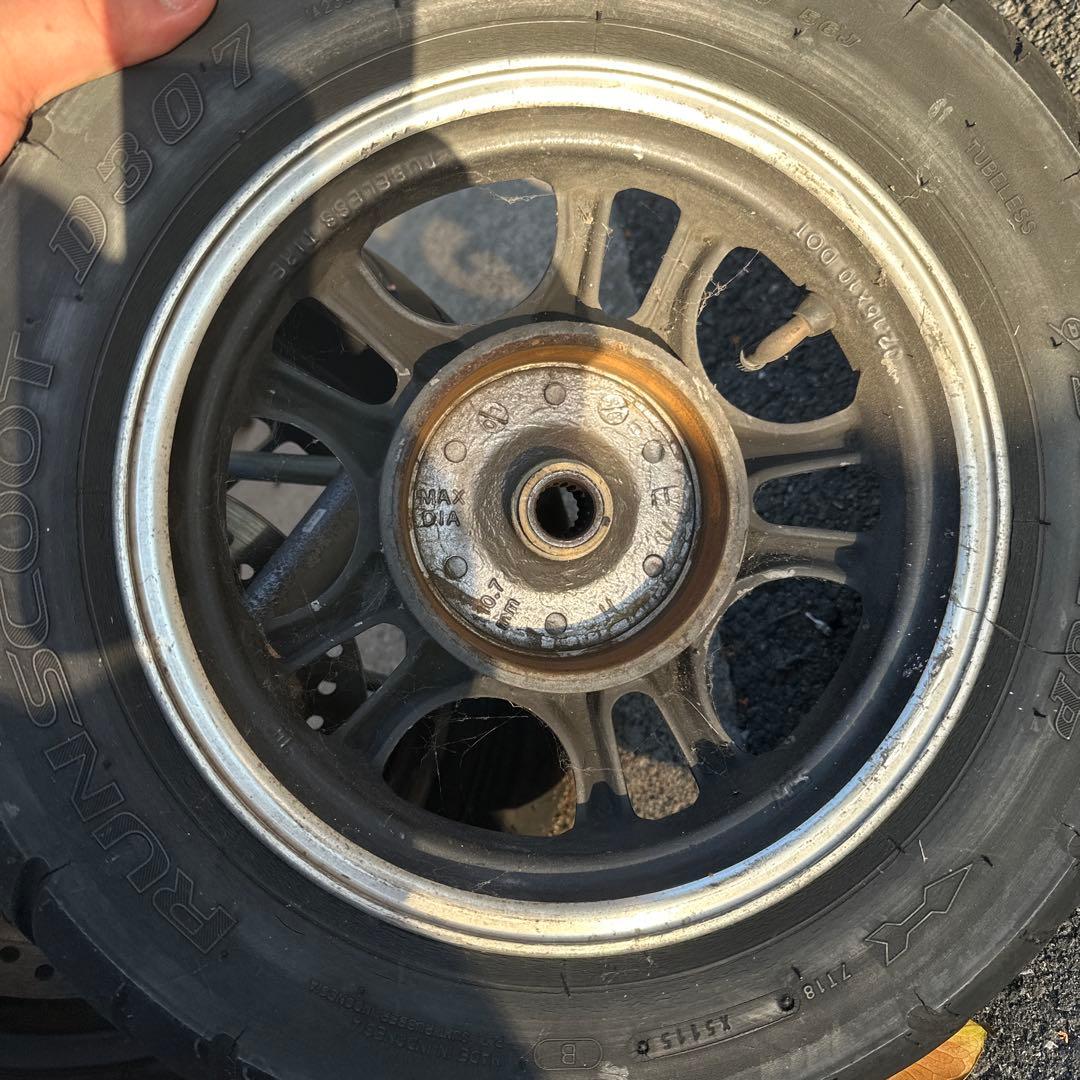 v125 fsn ホイール