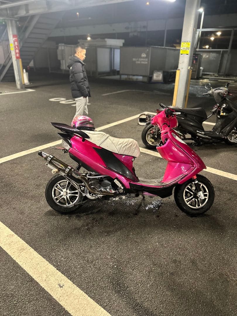 v125 fsn ホイール