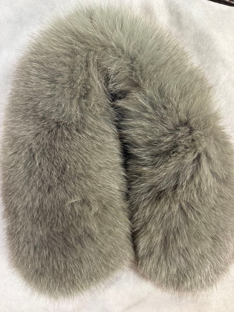 新品　アズノウアズ オオラカ　丸首　ジップコート　15号