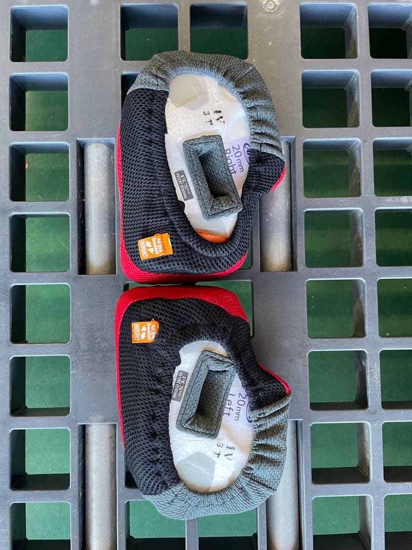 Arai V-cross 4 フラットブラック L アライ　59-60cm