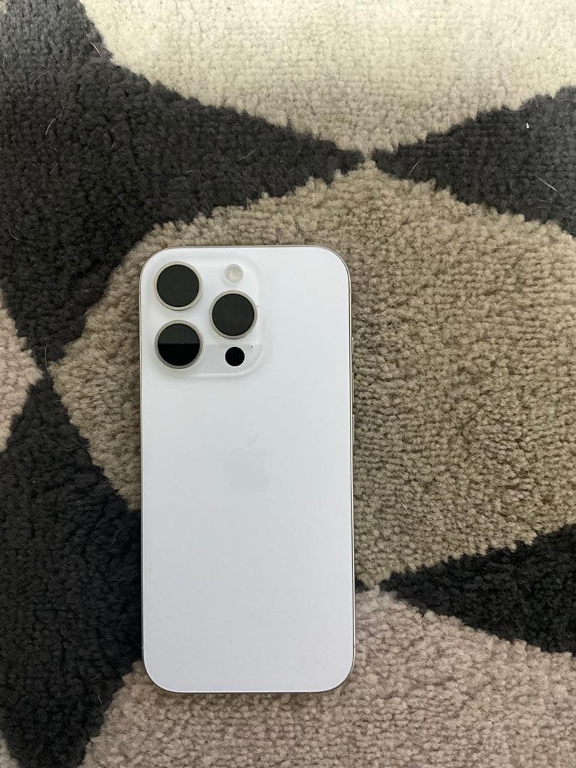 【即日発送】iPhone16pro 256gb ホワイトチタニウム　97%