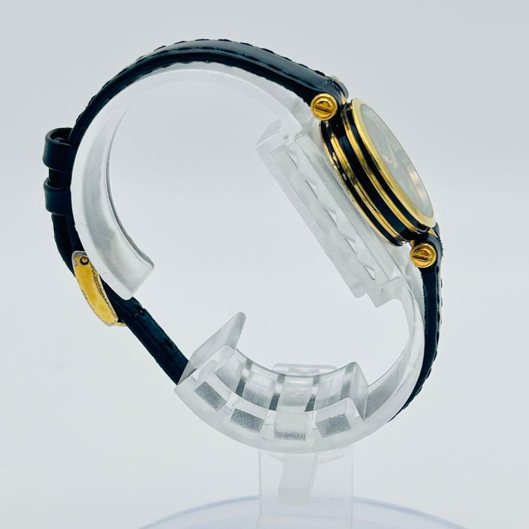 GUCCI レディース 腕時計 ブラック/ゴールド