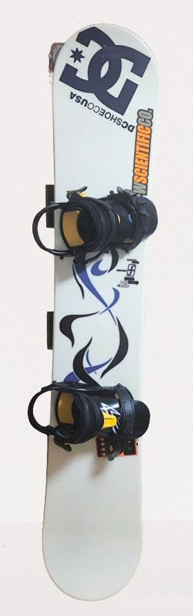 Forum スノーボード 157cm　ビンディング・ケース付きセット