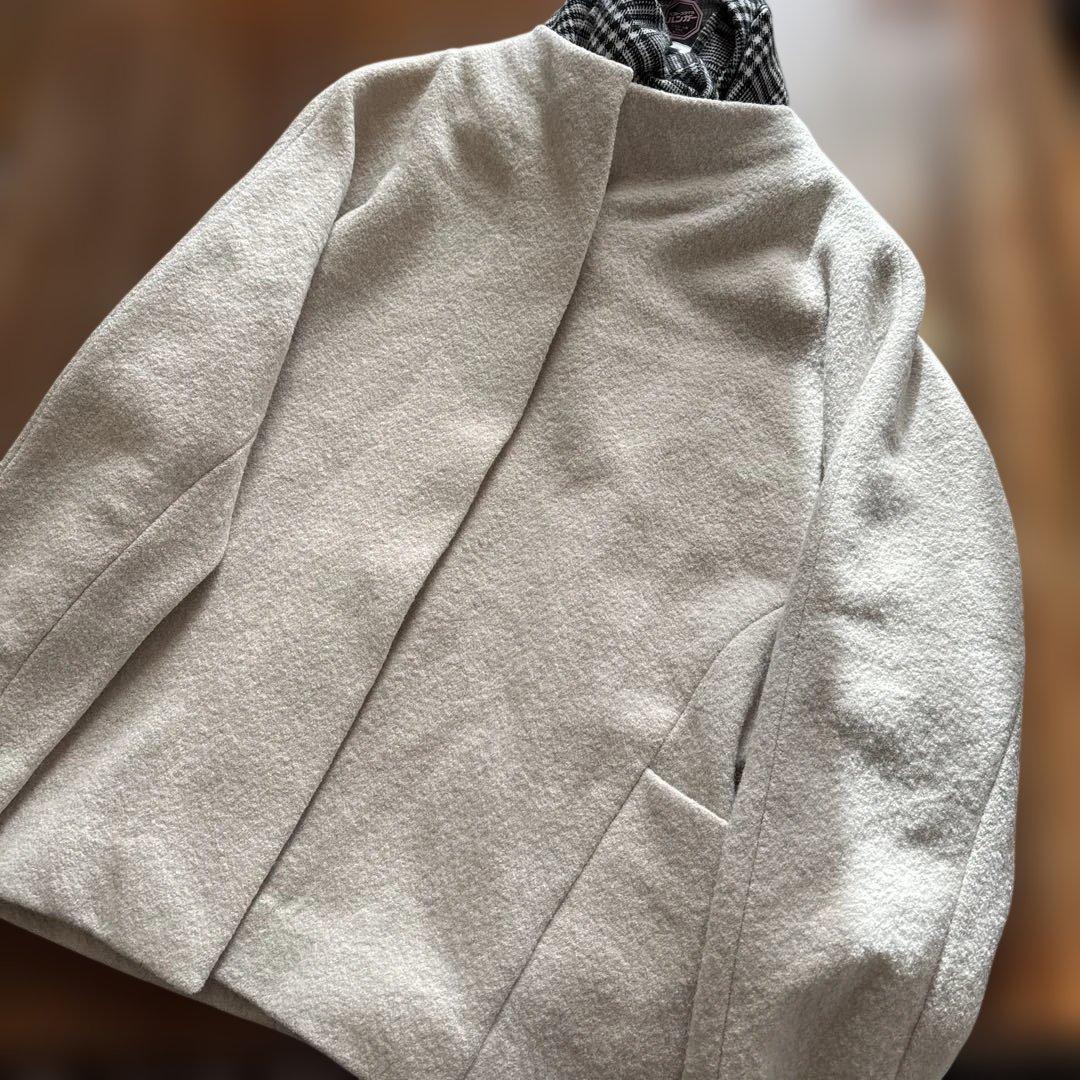 エヴァムエヴァのプレスウール100% ショートコートヨーガンレールお好きな方にも