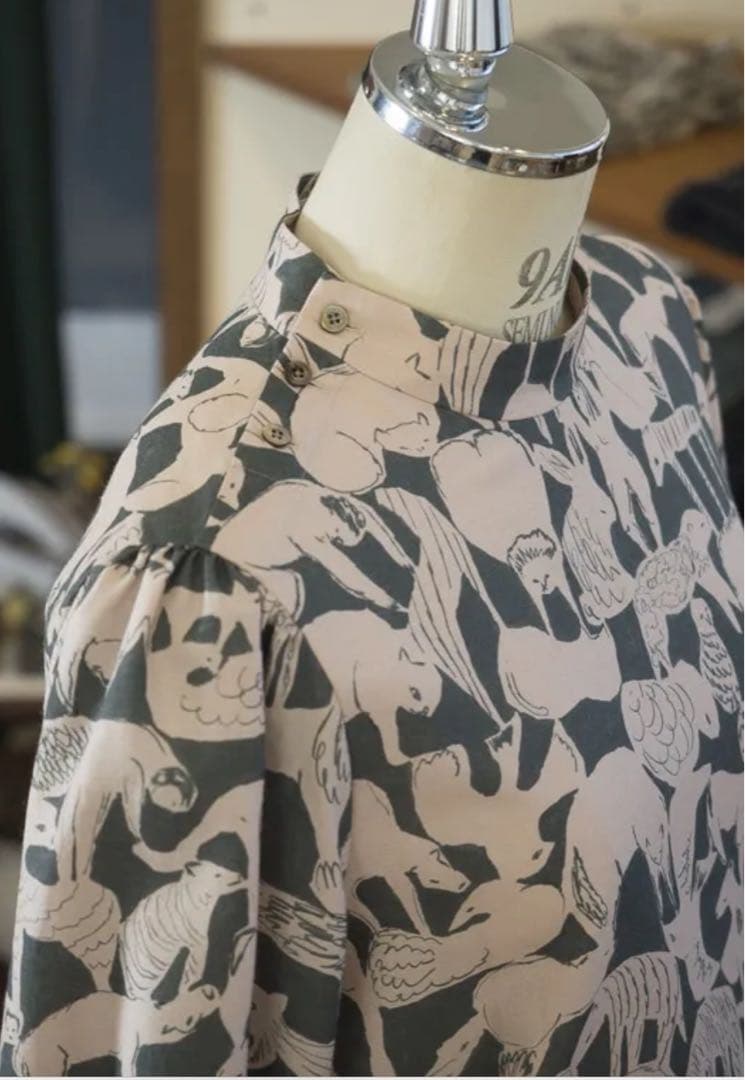 ミナペルホネン life puzzle スタンドカラーブラウス