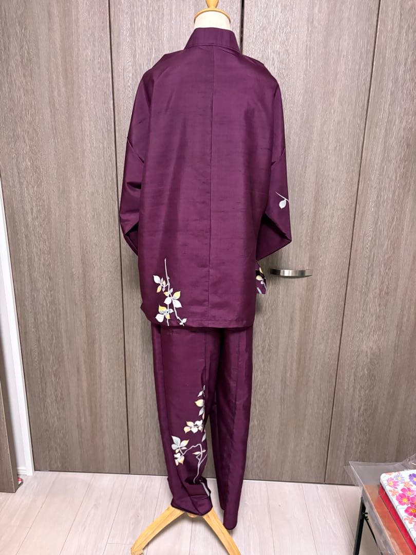 着物リメイク訪問着　枝花文　正絹から作務衣　長身の方でも股下75センチまで可能