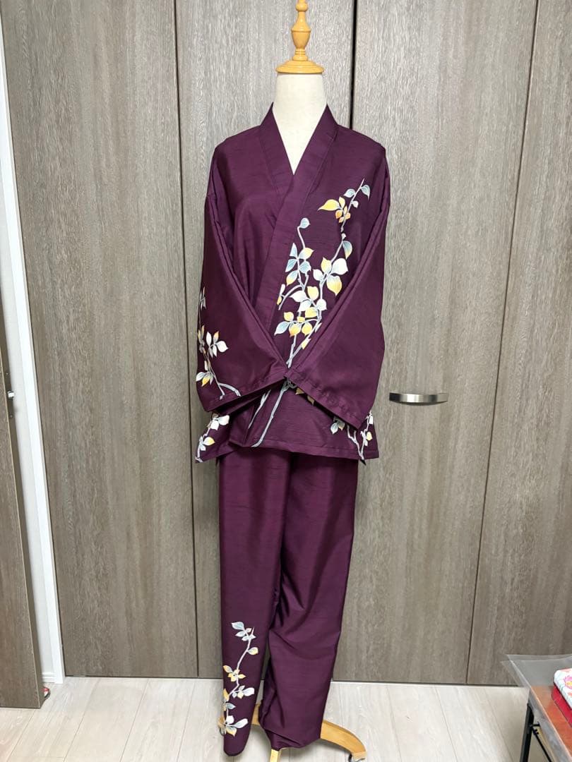 着物リメイク訪問着　枝花文　正絹から作務衣　長身の方でも股下75センチまで可能