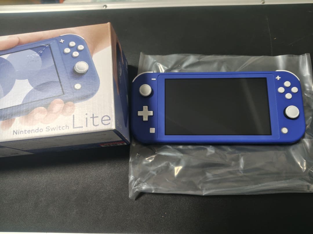 Nintendo Switch Lite オンライン30日間&充電器未使用