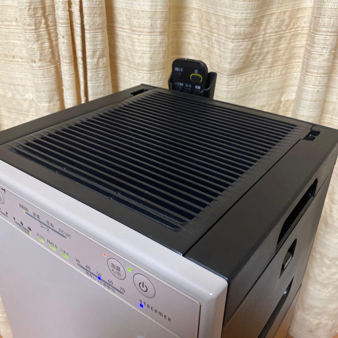 中古美品　ダイキン 空気清浄加湿器 2022年製 MCK55YBK-C