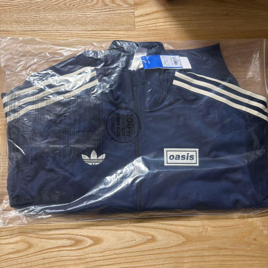 Oasis ツアー ファイヤーバード トラックトップ 日本限定