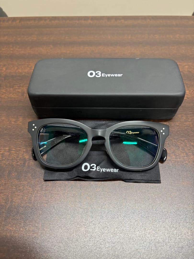 OZONE Eyewear 調光レンズ　サングラス