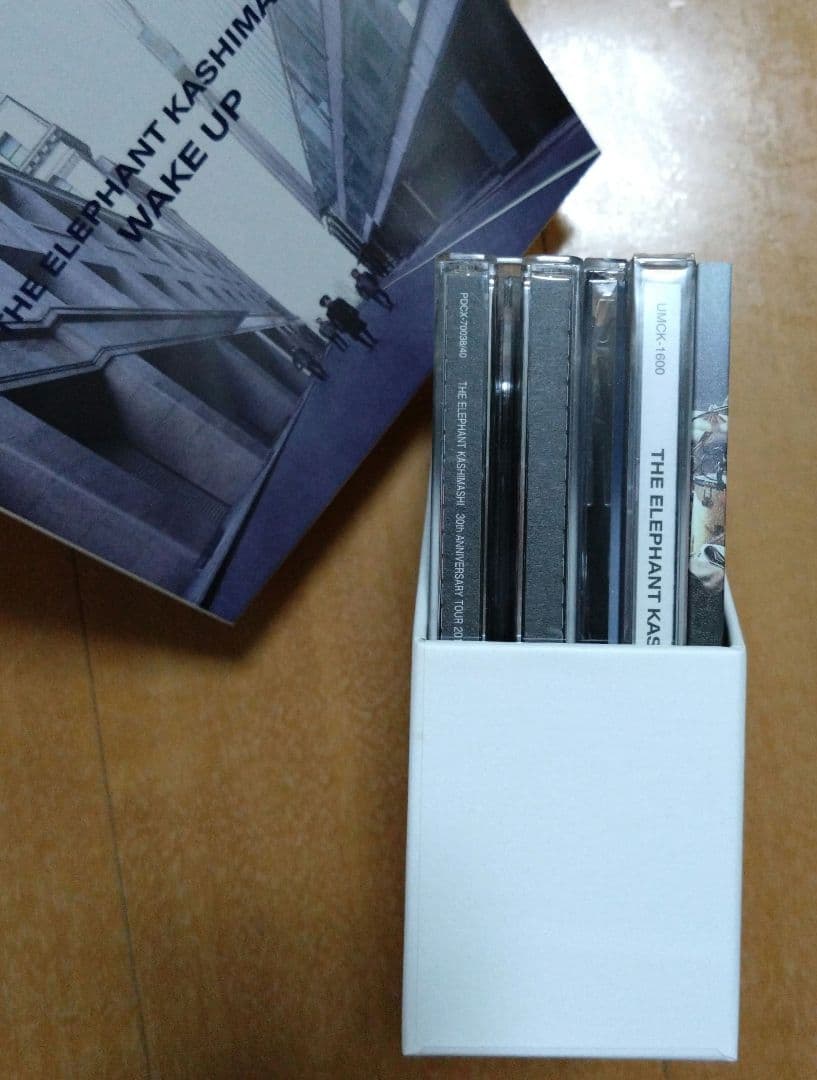 【初回限定デラックス盤】エレファントカシマシ「WAKE UP」おまけ付