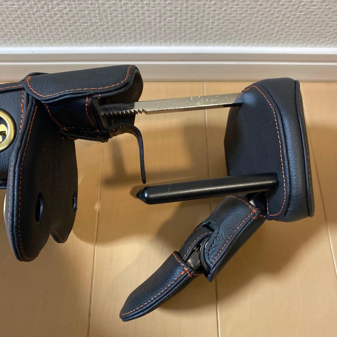 未使用TRD プレミアムステアリングロック　MS029-00019 ブラック