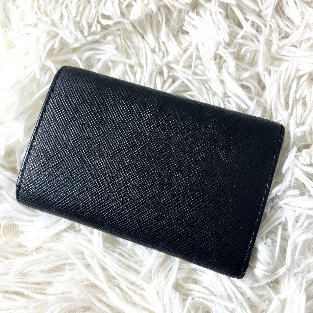 プラダ　PRADA 4連キーケース　キーリング　サフィアーノ　ブラック　レザー