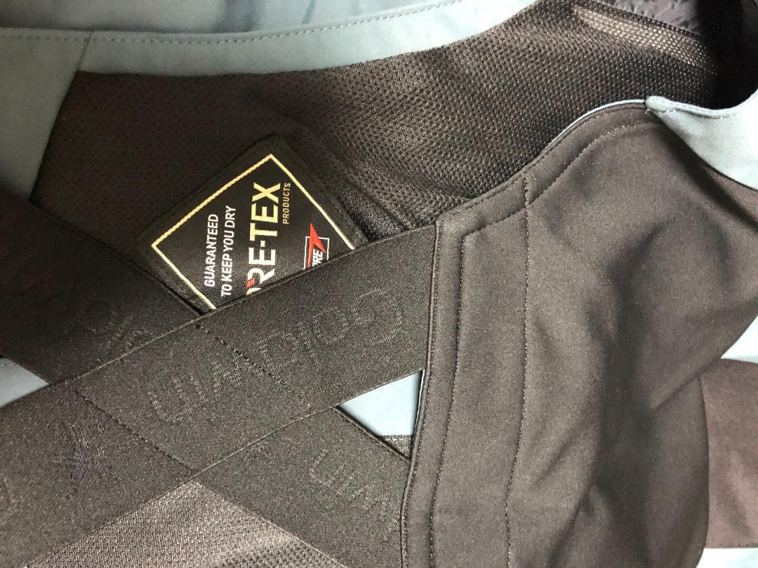 未使用 GOLDWIN レディース GORE-TEX 2L ビブ S パンツ