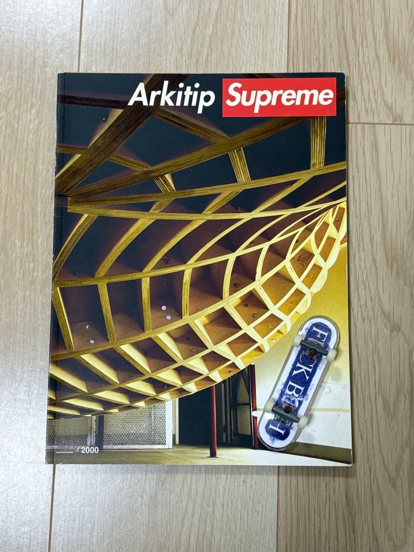 世界限定2000部 Supreme Arkitip フィンガーボード付